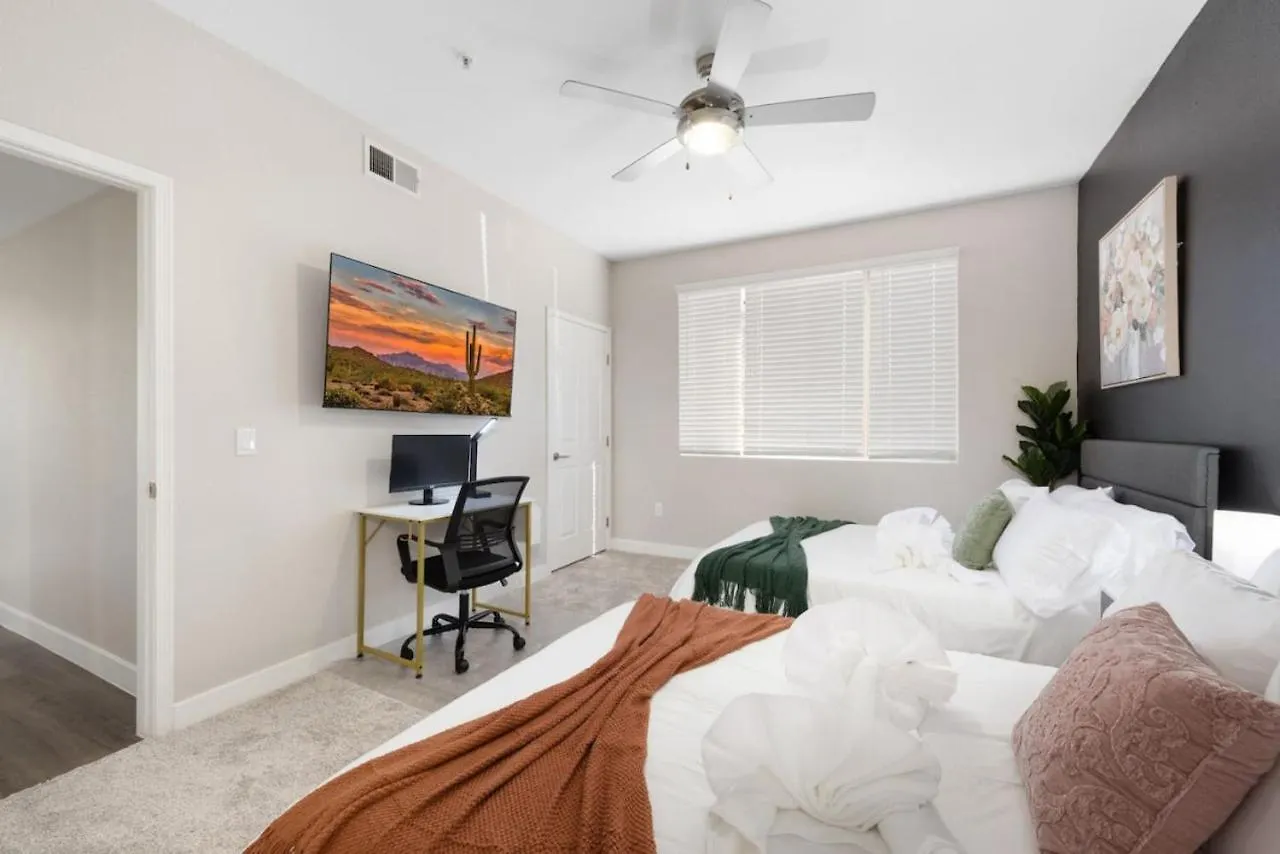 Ferienwohnung Chic 2Br - Scottsdale, Pet-Friendly, Sunrise Peak Apartment Scottsdale
